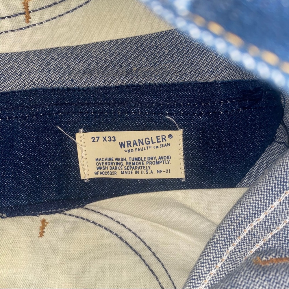 Wrangler Dark Blue Wide Leg vintage Jeans - Picture 4 of 5